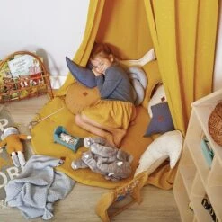 Bed Canopy + Floor Mat + Pillows - Mustard -Fun with Mum Soldes 2018 12 04 funwithmum34870 1