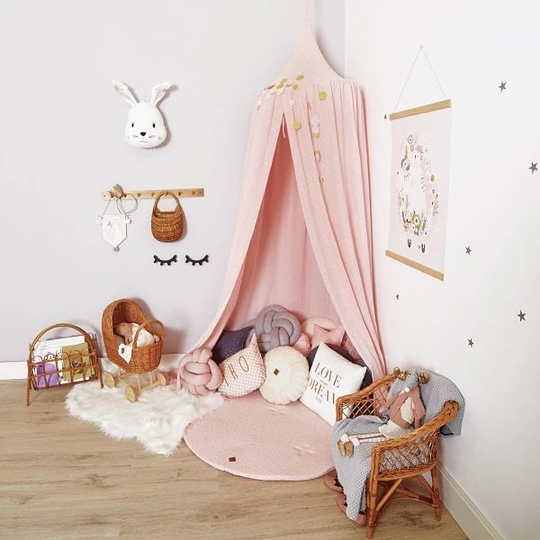 Bed Canopy + Floor Mat + Pillows - Pink 2 Bed Canopy + Floor Mat + Pillows - Pink – Image 2