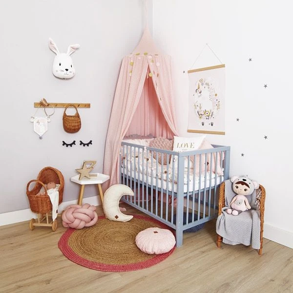 Bed Canopy + Floor Mat + Pillows - Pink 3 Bed Canopy + Floor Mat + Pillows - Pink – Image 3