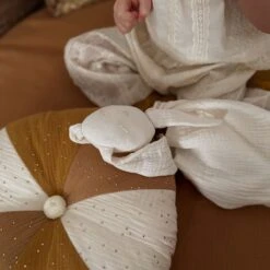 Colorful Pillow - Carmel -Fun with Mum Soldes colorful pillow carmel 3