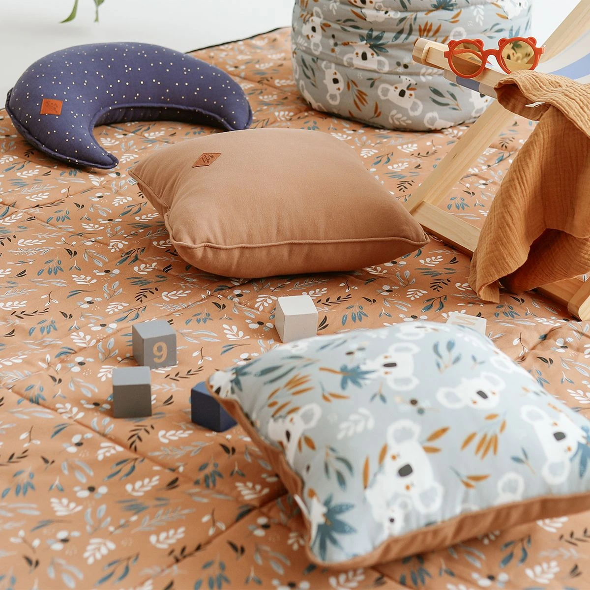 Moon Pillow - Navy 8 Moon Pillow - Navy – Image 8