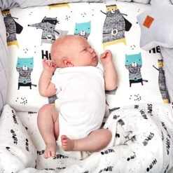 Baby Changing Mat - Super Hero -Fun with Mum Soldes super hero bedding 11